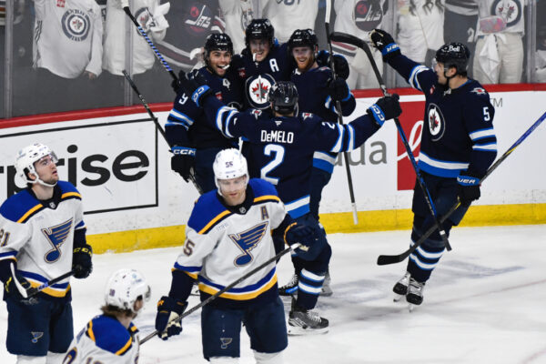 Jets check every box in Game 2 masterclass against Blues